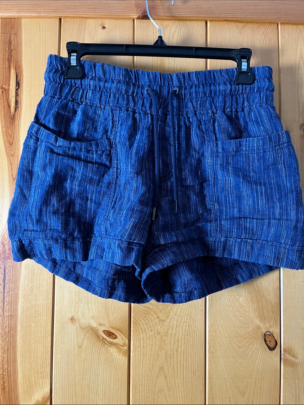 Athleta Blue High-Waist Drawstring Linen-Blend Shorts